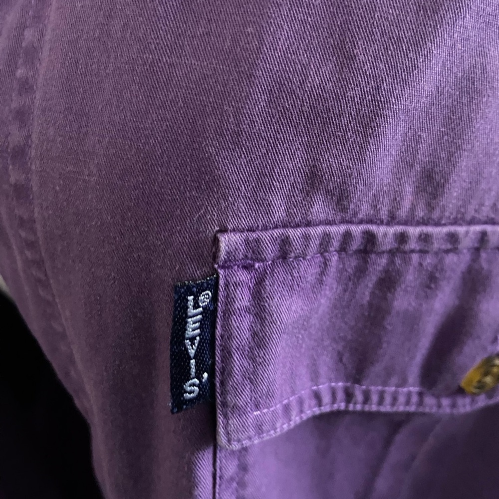 Levi’s - Picture 3 of 4